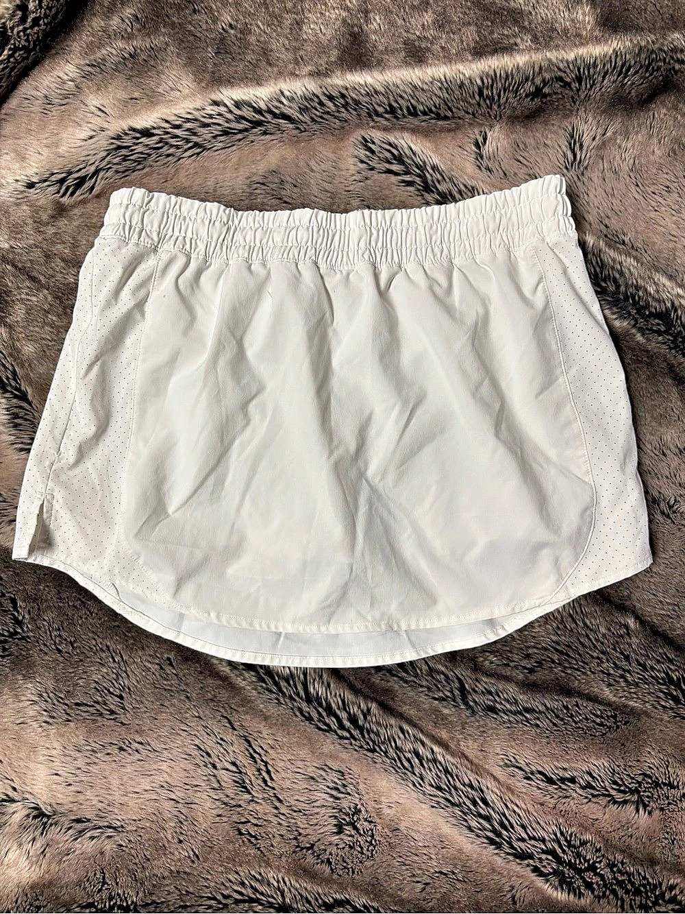 Calia white athletic skirt Size Medium Like New